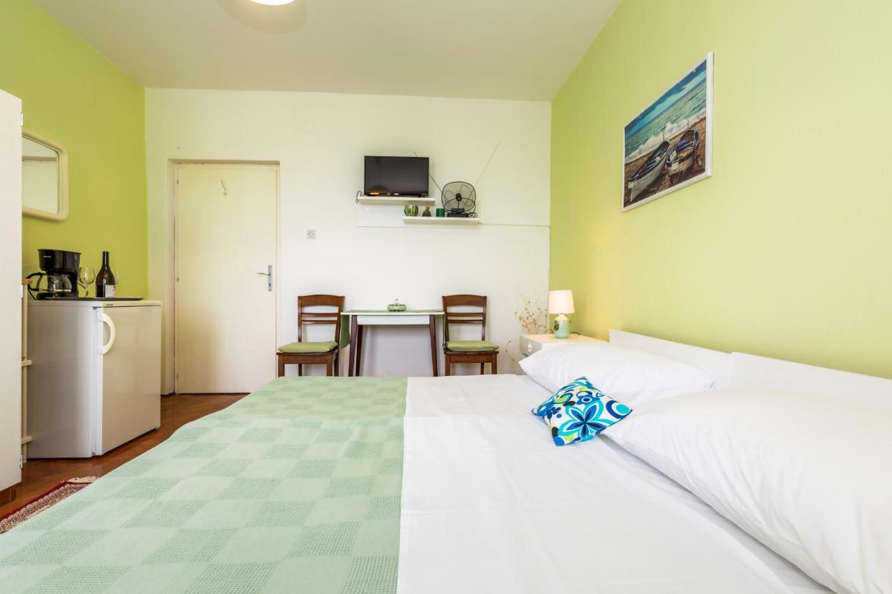 Muzic Budget Double Room Mali Lošinj Zewnętrze zdjęcie